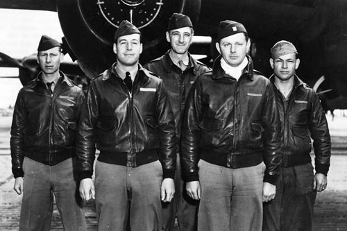 bomber-jacket-world-war.jpg